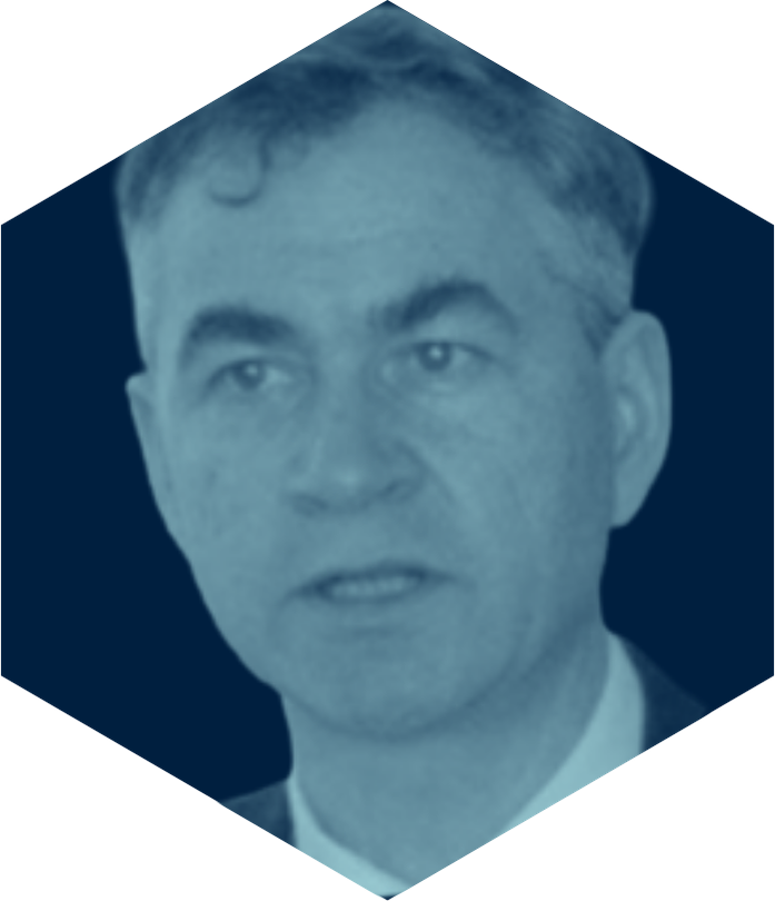 Portrait of Oliver Diehl.