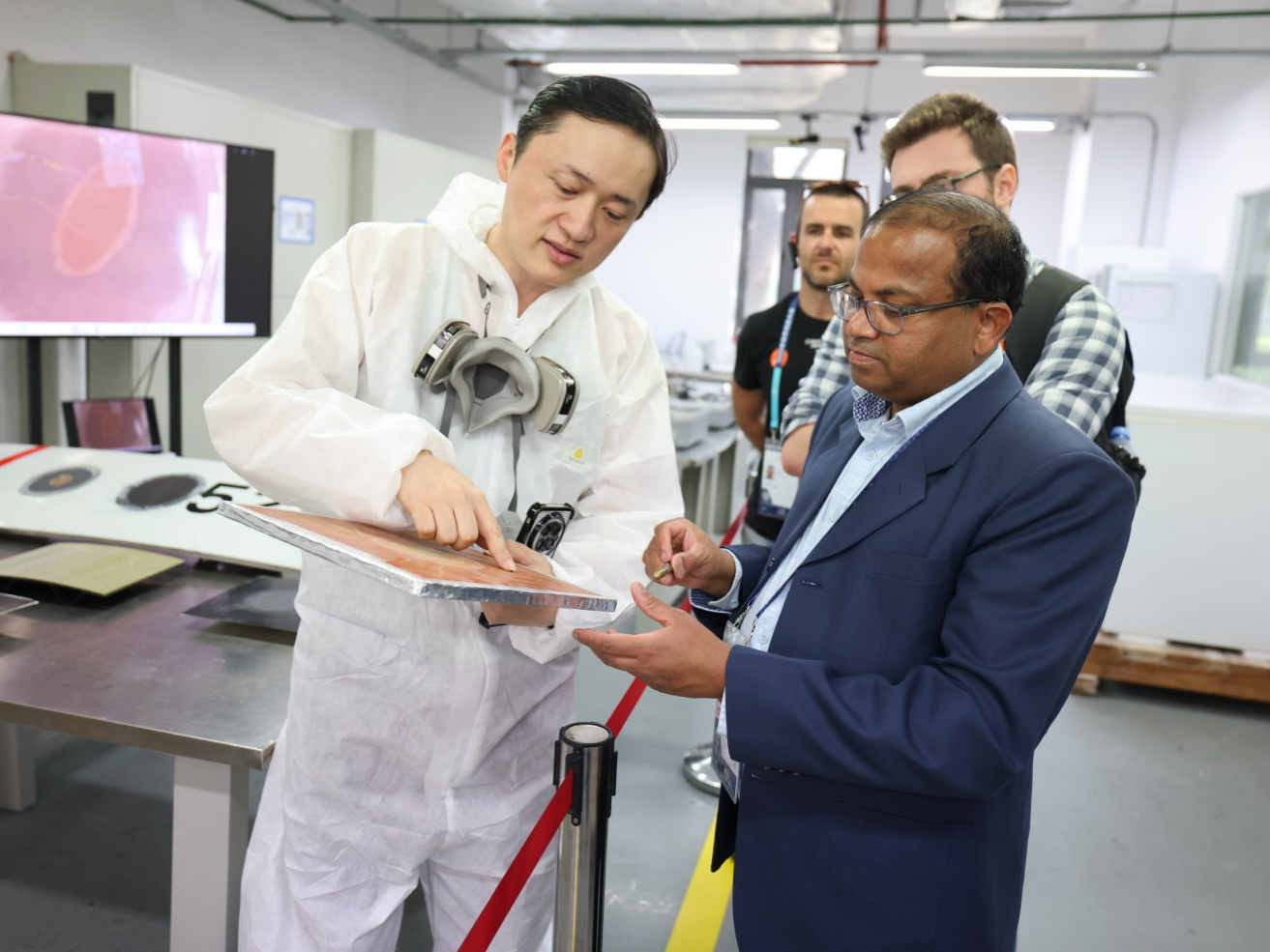 Delegates step inside Shanghai’s TVET centres